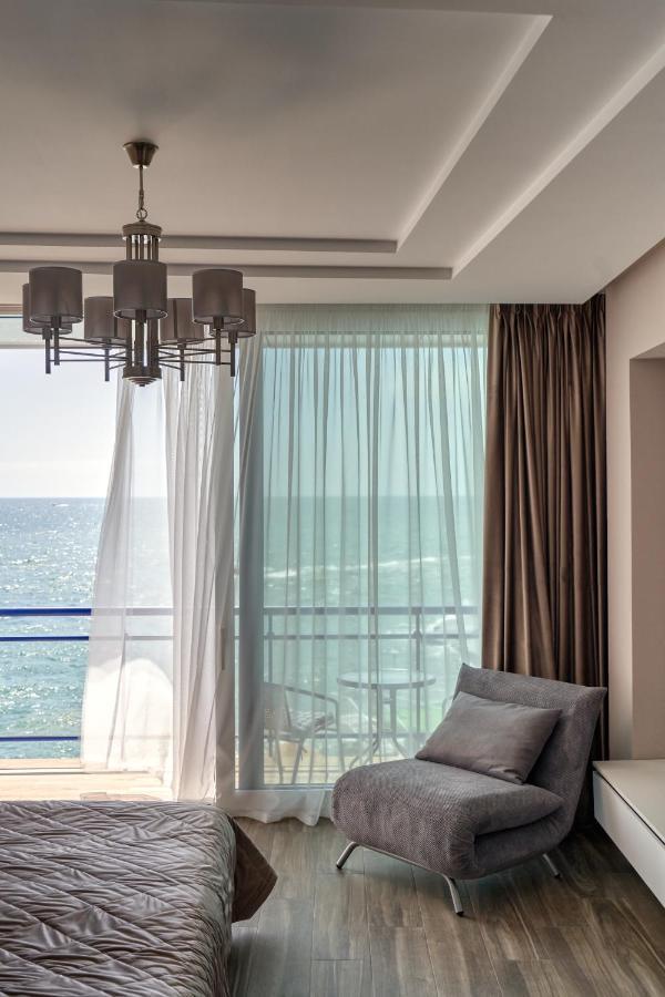 Maristella Marine Residense Hotel Apartment Odessa Exterior foto