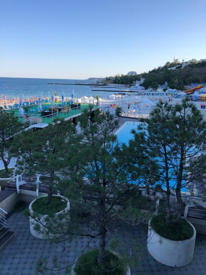 Maristella Marine Residense Hotel Apartment Odessa Exterior foto